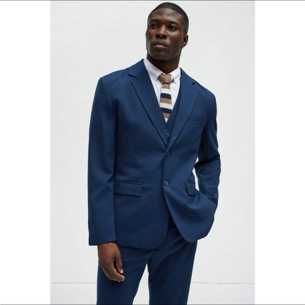 Men's Modern Stretch Suit from Fashion Nova